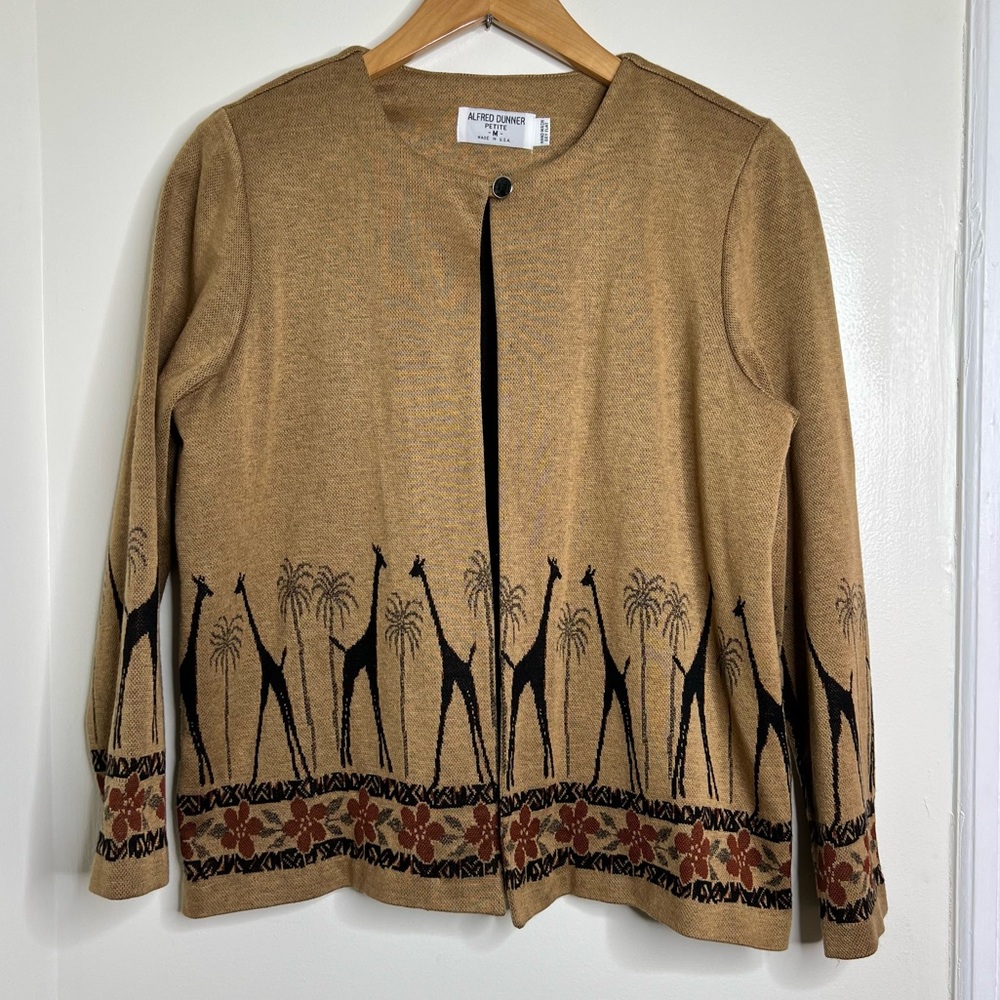 Vintage Alfred Dunner Giraffe One button Cardigan Top Petite Medium Safari
